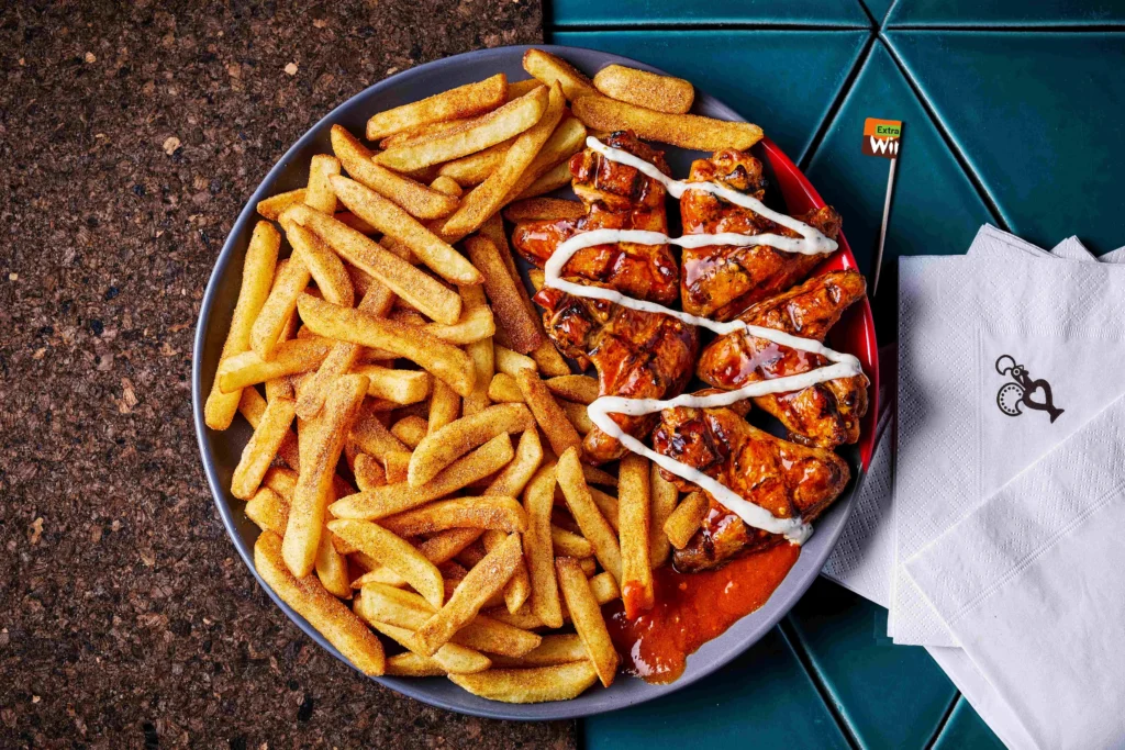 Extra Saucy wings