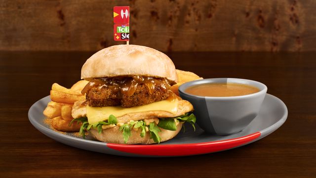 Nando’s Christmas Menu 2025: Croquettes, Total Sleigh Burger & Chocolate Orange Brownie Review 3 Nando's The Total Sleigh
